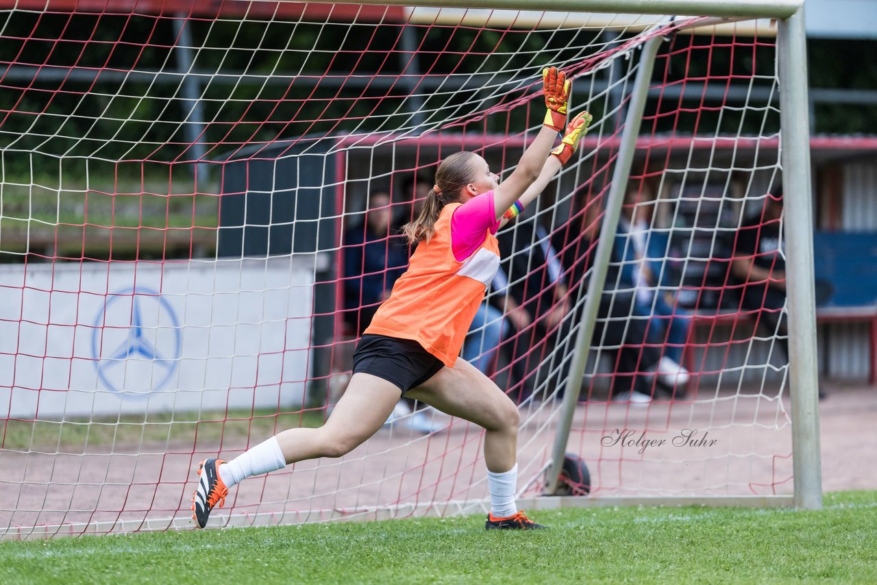 Bild 442 - Loewinnen Cup